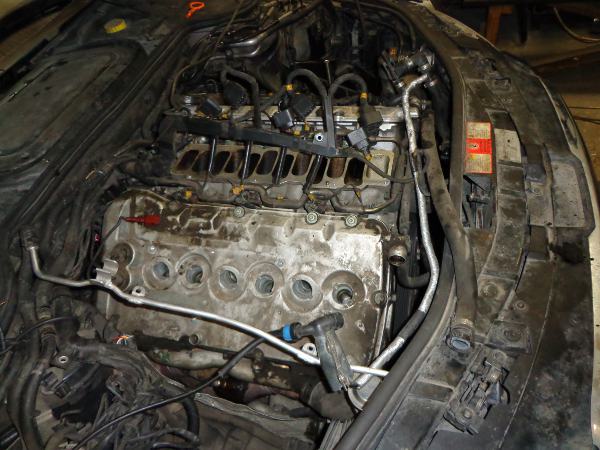 ремонт двигателя автомобиля Ауди